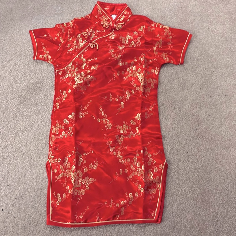 Chinese girls dress